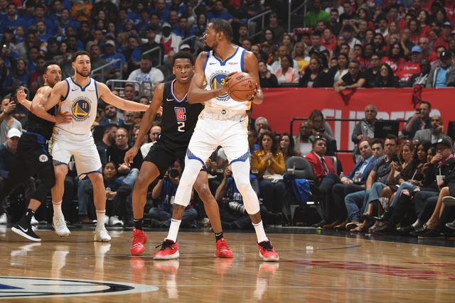 布伦森42分尼克斯克国王3连胜 森林狼大胜爵士